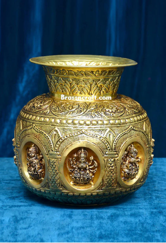 Antique handicraft Brass Laxmi kalash